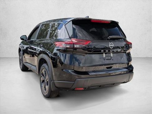 New 2026 Nissan Rogue SV image 8