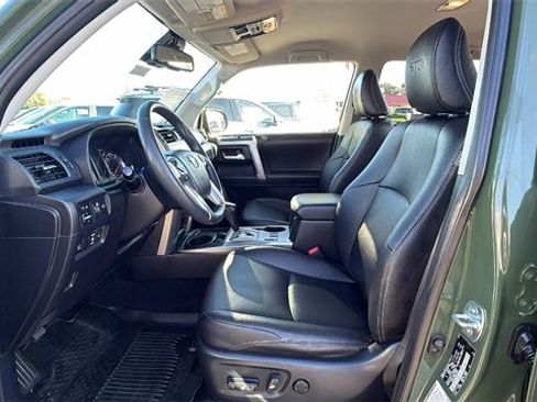 Used 2022 Toyota 4Runner TRD Sport image 32