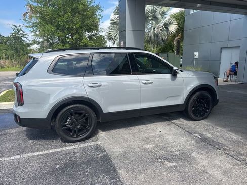 Certified 2025 Kia Telluride EX X-Line AWD/4WD image 3