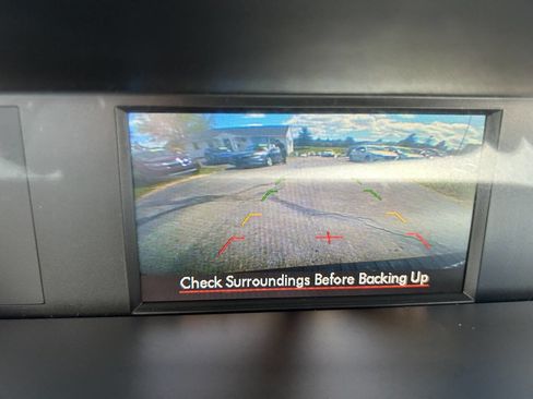 Used 2015 Subaru Forester 2.5i Premium w/ All-Weather Package AWD/4WD image 22