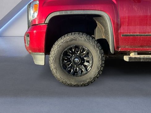 Used 2019 GMC Sierra 2500 Denali w/ Duramax Plus Package image 14