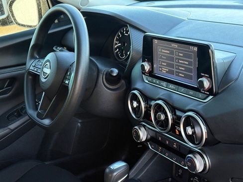 Used 2024 Nissan Sentra S image 35