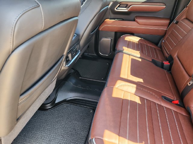 Used 2025 GMC Sierra 1500 Denali Ultimate AWD/4WD image 31