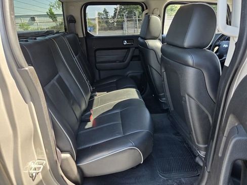 Used 2009 HUMMER H3T Luxury AWD/4WD image 15