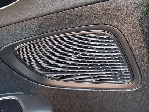 Used 2022 Mercedes-Benz C 300 4MATIC Sedan image 25