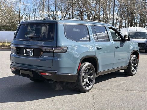 New 2026 Jeep Grand Wagoneer Limited image 12