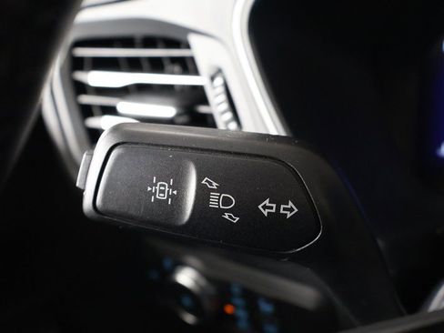 Used 2022 Ford Escape SEL w/ Technology Package image 39