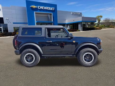 Used 2022 Ford Bronco Badlands w/ Sasquatch Package AWD/4WD image 27