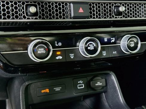 Used 2024 Honda Civic LX image 7