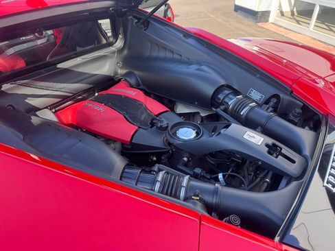 Used 2020 Ferrari F8 Tributo RWD image 24