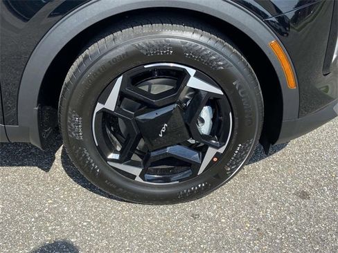 New 2026 Kia Sportage EX w/ EX Panorama Roof Package image 7