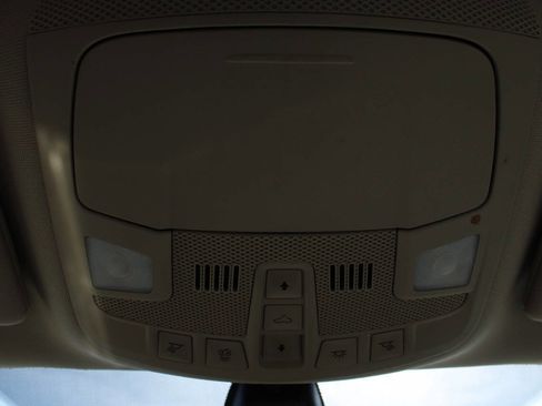 Used 2020 Ford Fusion SE w/ Equipment Group 151A image 29