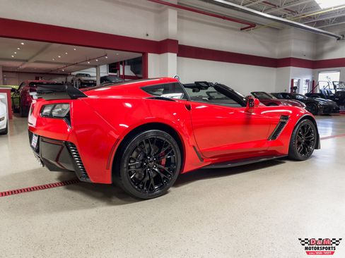 Used 2019 Chevrolet Corvette Z06 RWD image 5