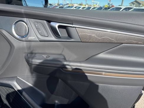 New 2026 Buick Enclave Avenir w/ Super Cruise Package AWD/4WD image 43