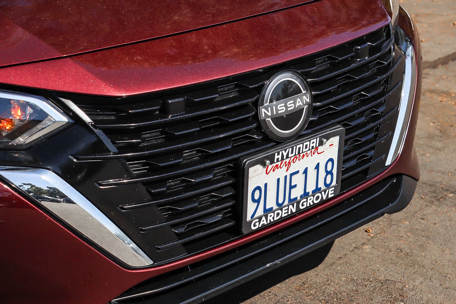 Used 2024 Nissan Sentra SV FWD image 5