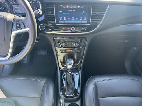 Used 2017 Buick Encore Essence FWD image 10