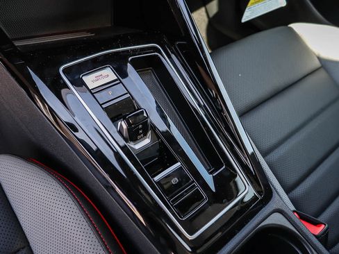 New 2026 Volkswagen GTI SE FWD image 20