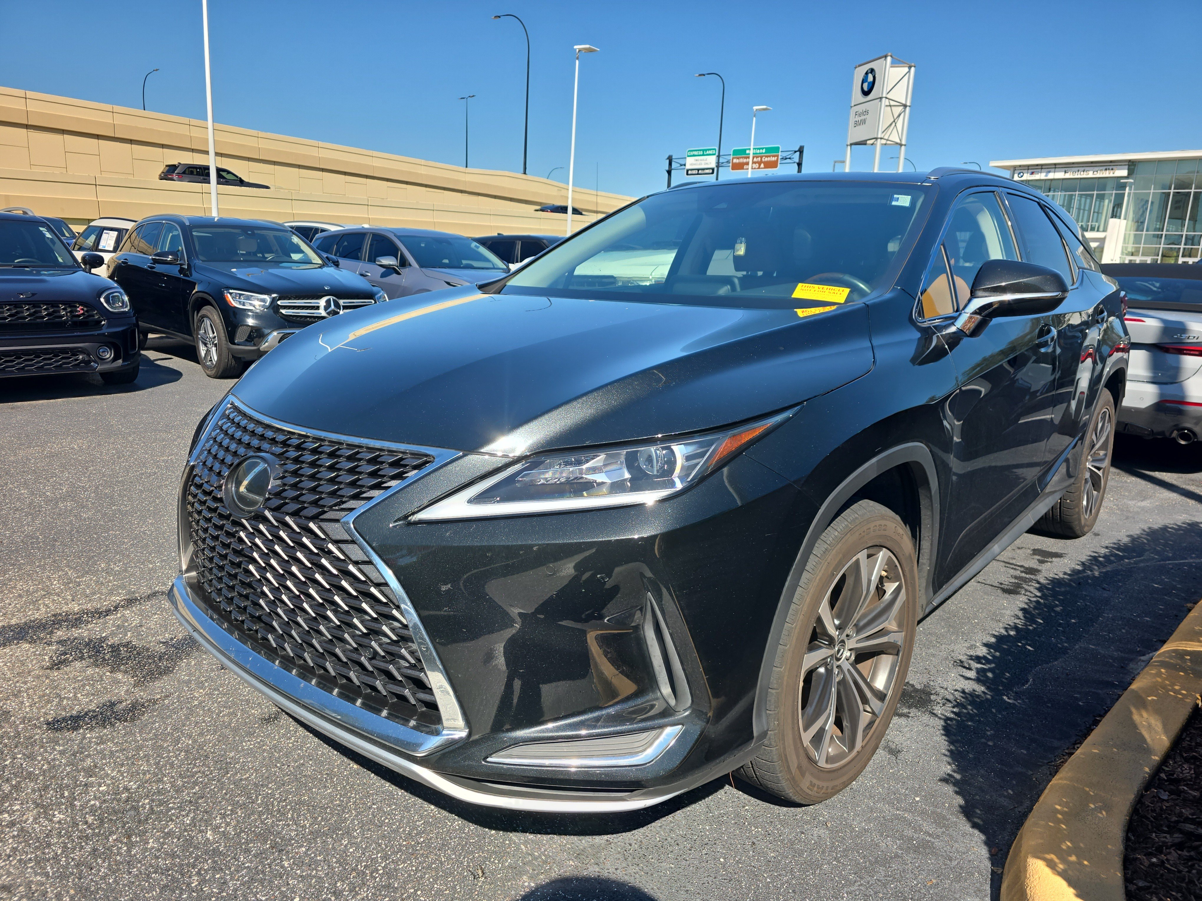 Used 2021 Lexus RX 350L FWD w/ Premium Package image 3