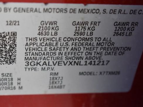 Used 2022 GMC Terrain SLT w/ Infotainment Package II AWD/4WD image 15