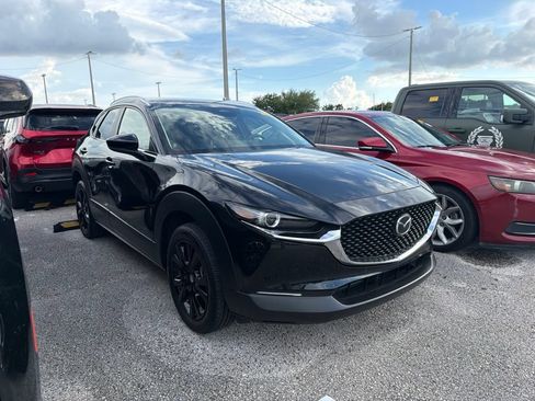 Used 2025 MAZDA CX-30 AWD 2.5 S w/ Select Sport Pkg image 3