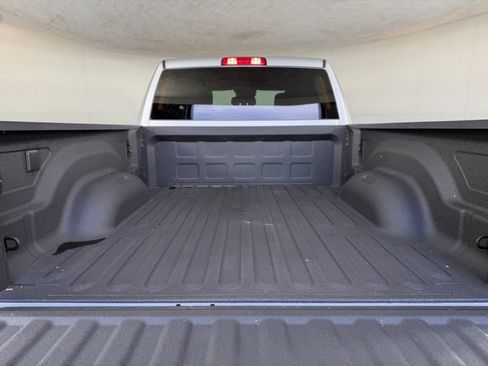 Certified 2026 RAM 2500 Big Horn AWD/4WD image 15