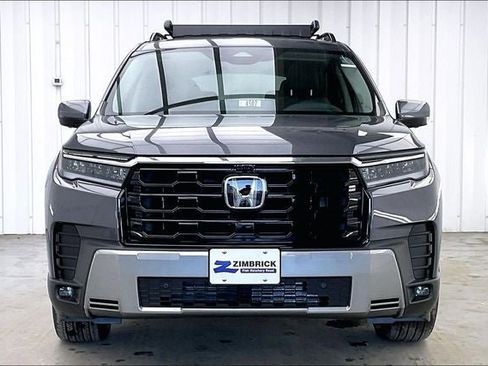 New 2026 Honda Pilot Touring image 3