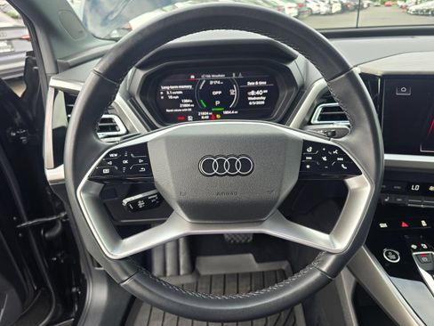 Used 2023 Audi Q4 e-tron Premium Plus w/ Premium Plus RWD image 13