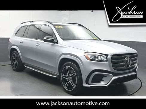 Used 2026 Mercedes-Benz GLS 450 4MATIC image 1