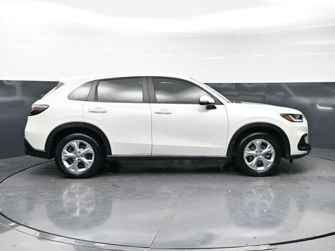 Used 2025 Honda HR-V LX image 4