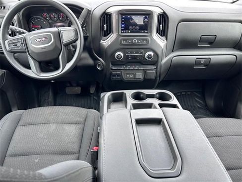 Certified 2025 GMC Sierra 2500 Pro image 8