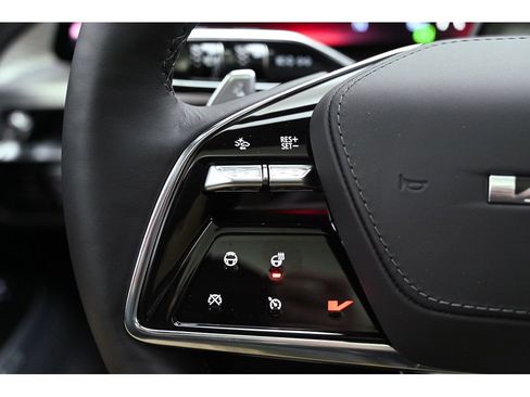 New 2026 Cadillac Lyriq V w/ Exterior Carbon Fiber Package image 28