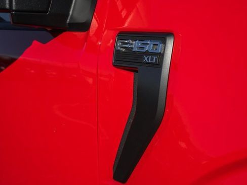 Used 2022 Ford F150 XLT w/ Equipment Group 302A High image 15