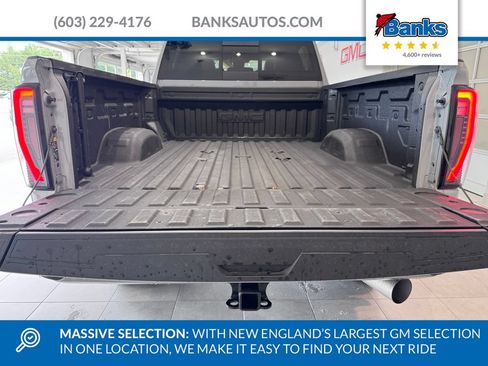 Used 2025 GMC Sierra 2500 AT4 w/ AT4 Premium Plus Package AWD/4WD image 8