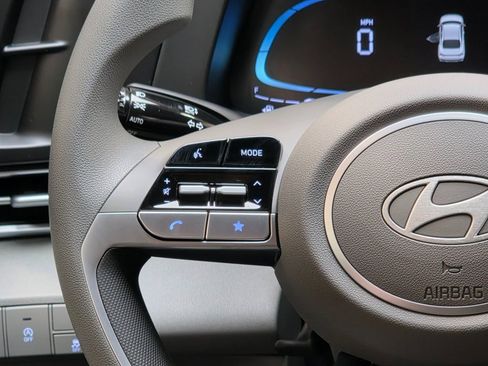 New 2026 Hyundai Elantra SE image 19