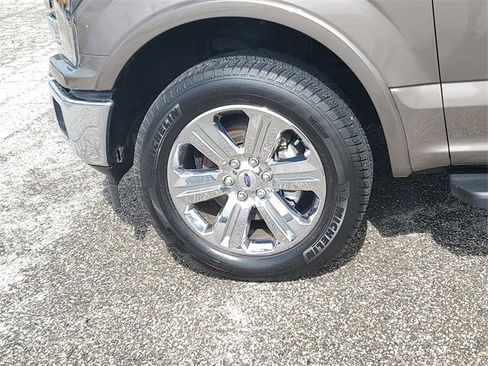 Used 2020 Ford F150 Lariat w/ Equipment Group 502A Luxury image 8