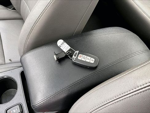 Used 2014 Hyundai Sonata Limited w/ Panoramic Sunroof Package 02 FWD image 14