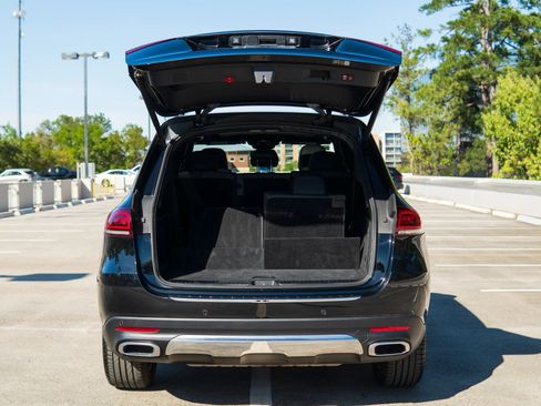 Used 2023 Mercedes-Benz GLE 350 w/ 3rd Row Seat Package image 14