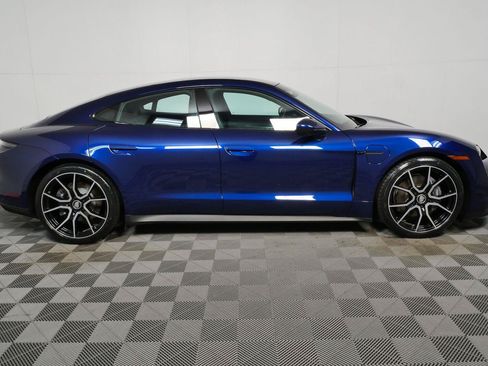 Used 2023 Porsche Taycan RWD image 33