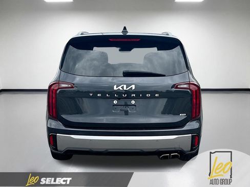 Used 2025 Kia Telluride S AWD/4WD image 9