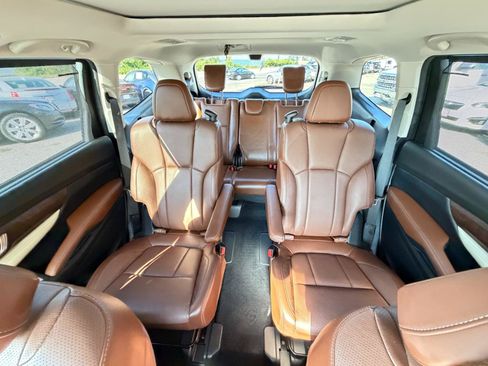 Used 2019 Subaru Ascent Touring w/ Popular Package #3 AWD/4WD image 71