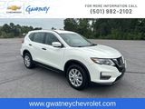 Used 2017 Nissan Rogue S image 3