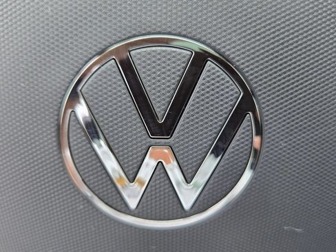 Certified 2024 Volkswagen Tiguan SEL R-Line AWD/4WD image 30