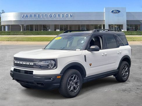 Certified 2023 Ford Bronco Sport Badlands w/ Premium Package AWD/4WD image 2
