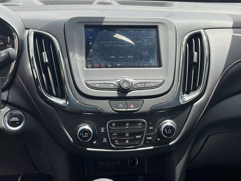 Used 2022 Chevrolet Equinox RS FWD image 20