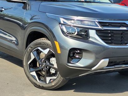 New 2026 Kia Seltos S