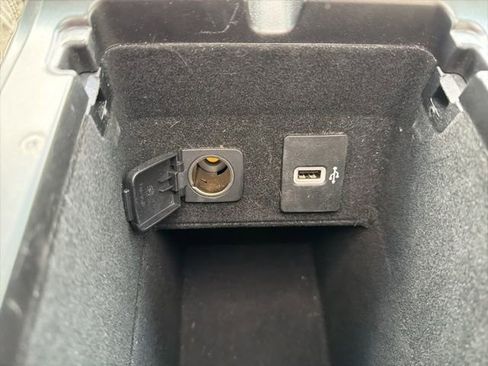 Used 2019 Lincoln Nautilus Reserve image 45