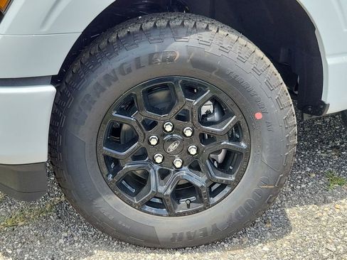 New 2025 Ford F150 XLT w/ Equipment Group 302A MID image 10