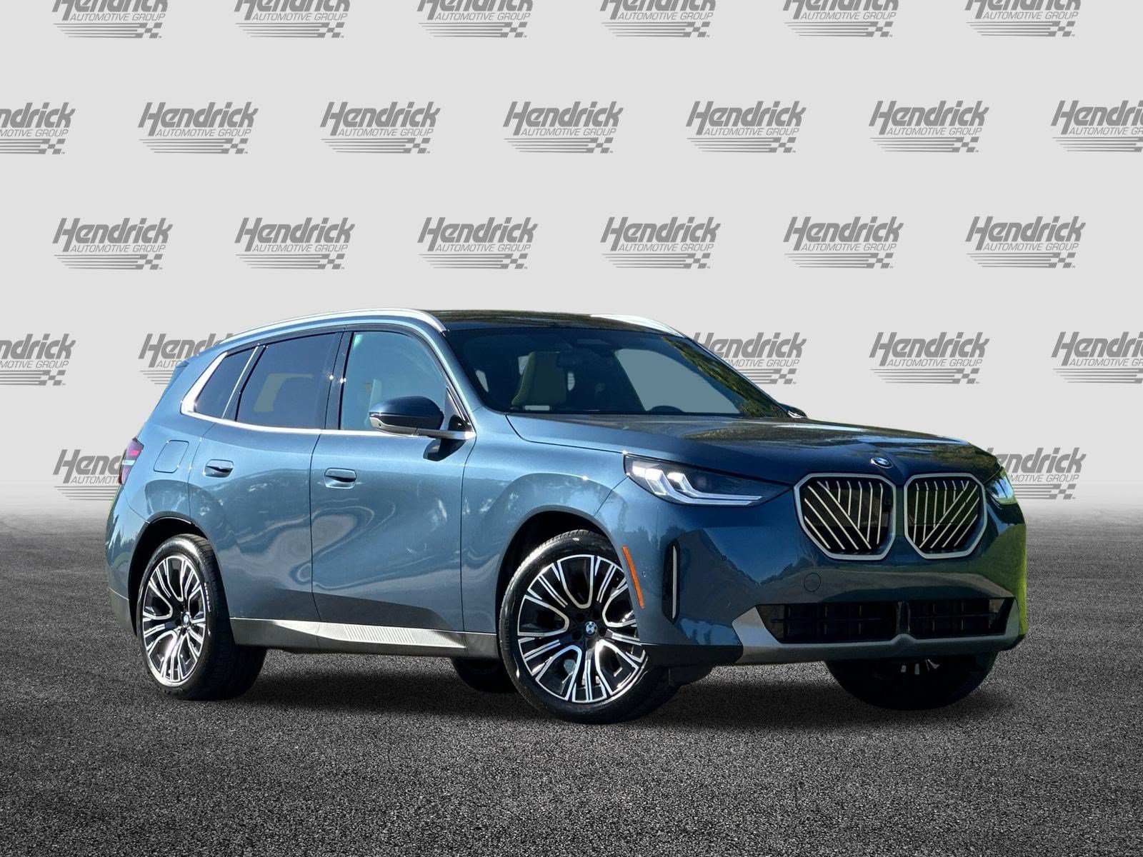 Used 2026 BMW X3 xDrive30i w/ Premium Package AWD/4WD image 2