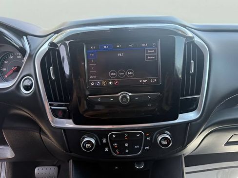 Used 2020 Chevrolet Traverse LS AWD/4WD image 14