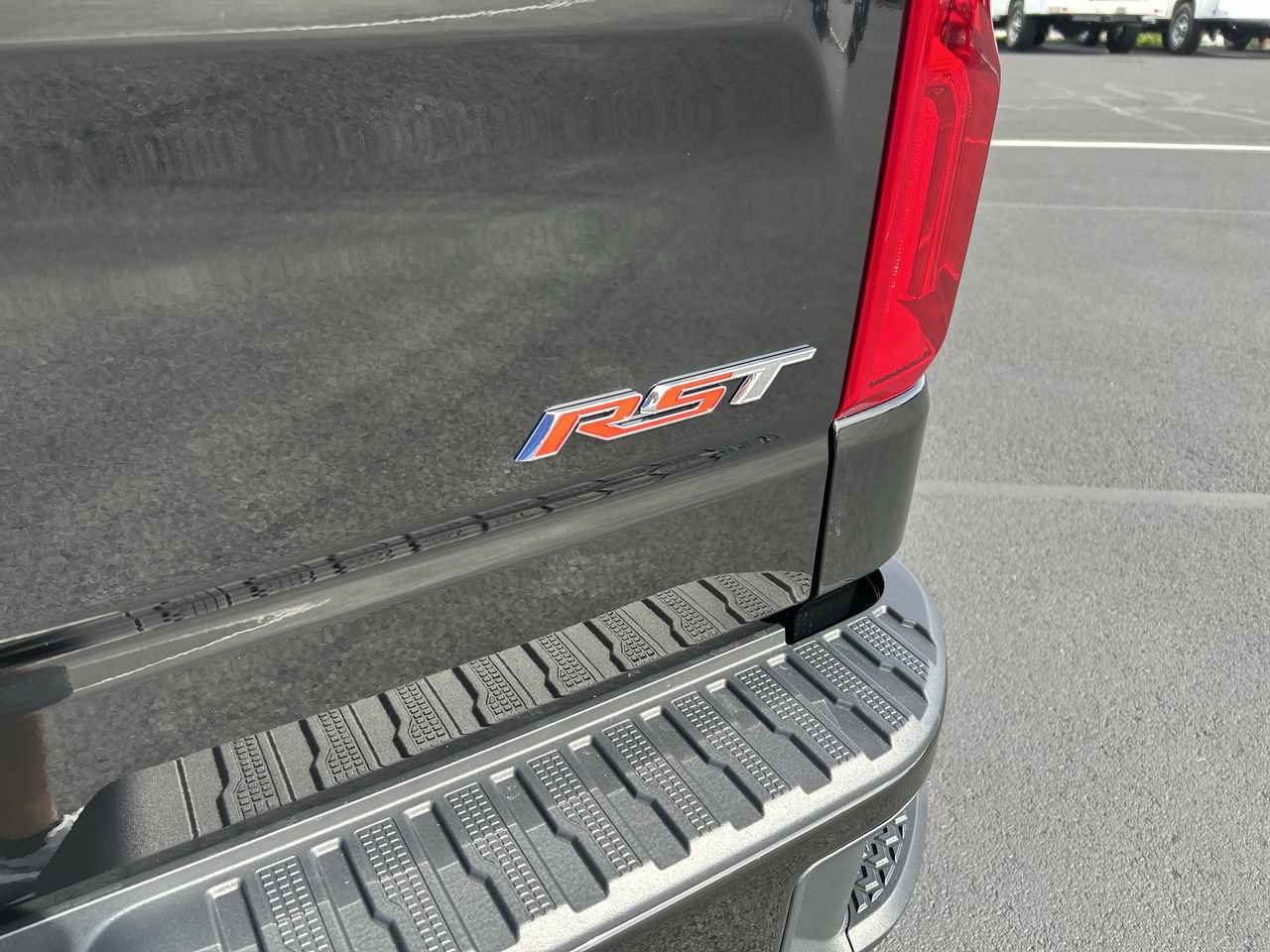 New 2026 Chevrolet Silverado 1500 RST AWD/4WD image 12